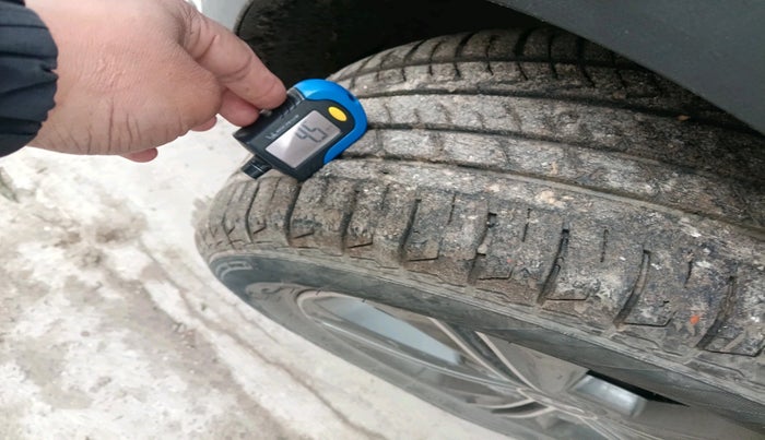 2017 Hyundai Creta SX PLUS AT 1.6 DIESEL, Diesel, Automatic, 1,57,771 km, tyre