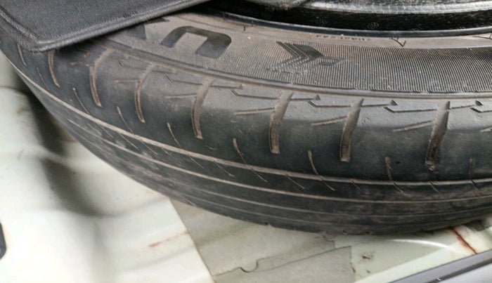 2017 Hyundai Creta SX PLUS AT 1.6 DIESEL, Diesel, Automatic, 1,57,771 km, tyre