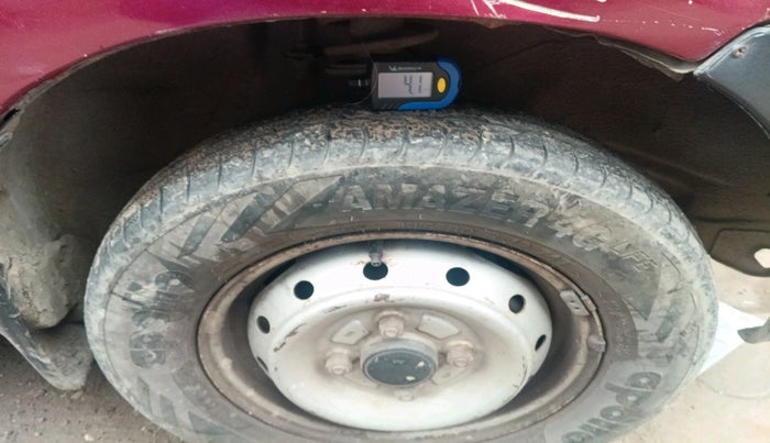 2012 Maruti Alto LXI, Petrol, Manual, 1,61,051 km, tyre