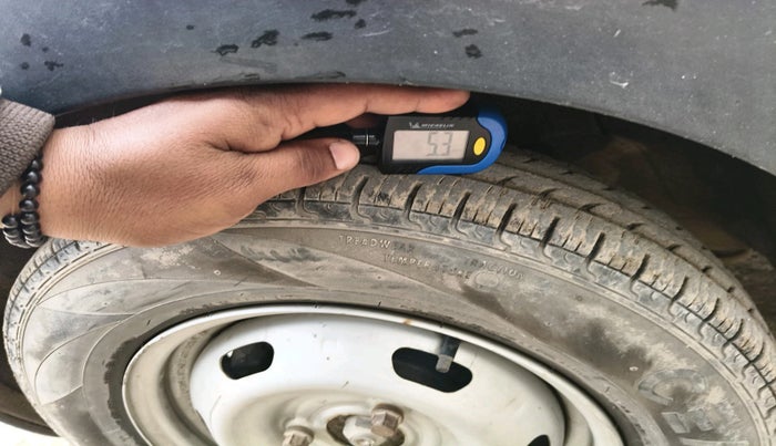 2018 Datsun Redi Go A, Petrol, Manual, 74,317 km, tyre