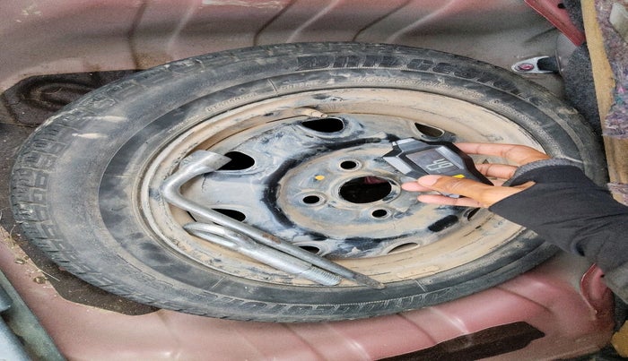 2015 Maruti Alto K10 VXI AMT, Petrol, Automatic, 54,269 km, tyre