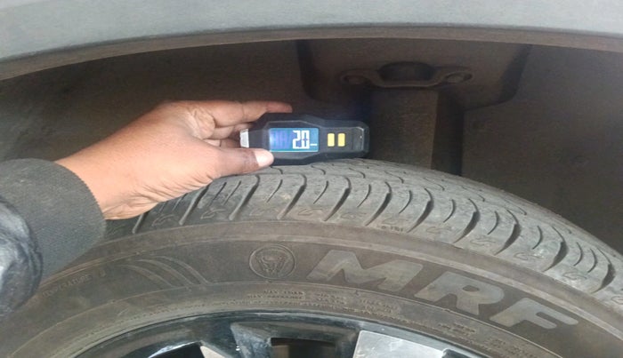 2020 MG HECTOR SHARP HYBRID 1.5 PETROL, Petrol, Manual, 51,834 km, tyre