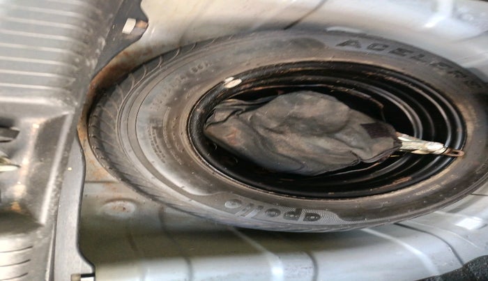 2012 Hyundai i20 SPORTZ 1.2, Petrol, Manual, 61,916 km, tyre