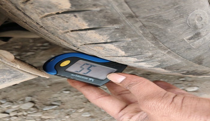 2014 Hyundai i10 MAGNA 1.1, Petrol, Manual, 65,181 km, tyre