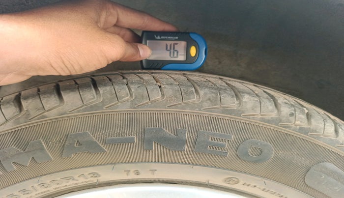 2013 Hyundai i10 MAGNA 1.1, Petrol, Manual, 86,037 km, tyre