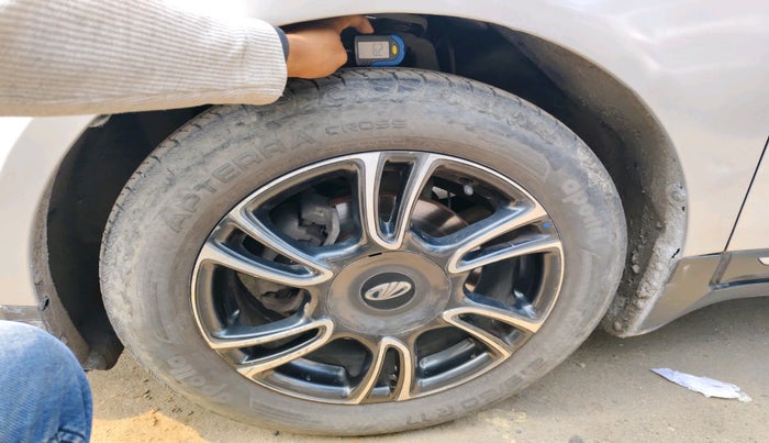 2020 Mahindra MARAZZO M 6 + 8 STR, Diesel, Manual, 1,16,063 km, tyre