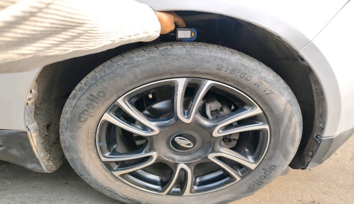 2020 Mahindra MARAZZO M 6 + 8 STR, Diesel, Manual, 1,16,063 km, tyre