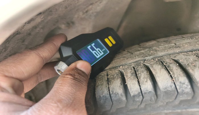 2015 Tata Zest XT PETROL, Petrol, Manual, 73,088 km, tyre