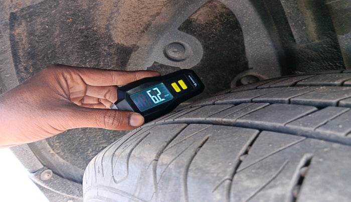 2016 Renault Duster RXE 1.6 PETROL, Petrol, Manual, 50,158 km, tyre