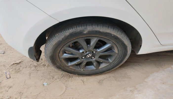 2020 Hyundai Elite i20 SPORTZ PLUS 1.2, Petrol, Manual, 63,260 km, tyre