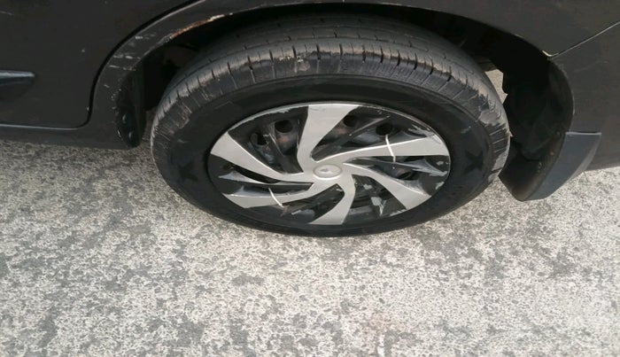 2015 Maruti Ertiga VDI SHVS, Diesel, Manual, 1,41,209 km, tyre