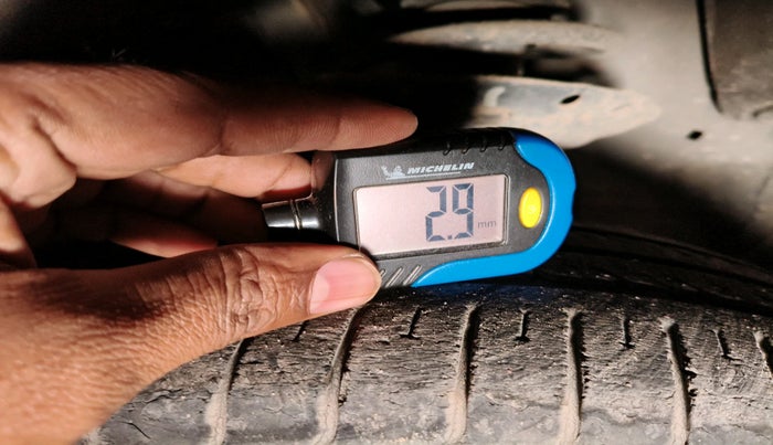 2016 Honda City 1.5L I-VTEC V MT, Petrol, Manual, 38,885 km, tyre