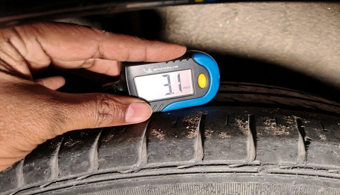 2016 Honda City 1.5L I-VTEC V MT, Petrol, Manual, 38,885 km, tyre