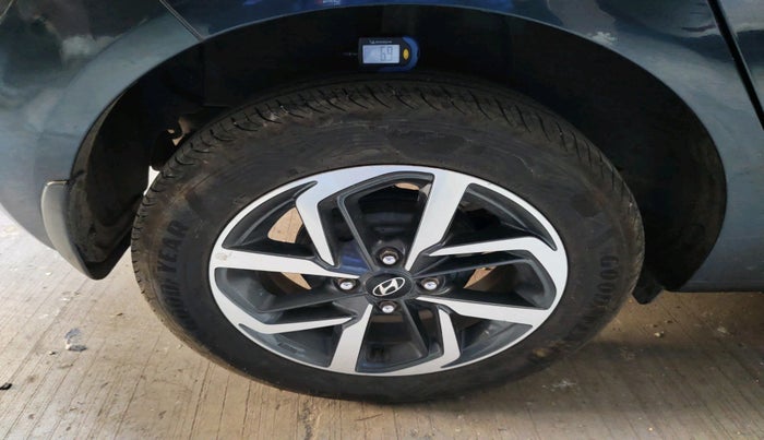 2020 Hyundai GRAND I10 NIOS ASTA AMT 1.2 KAPPA VTVT, Petrol, Automatic, 71,619 km, tyre