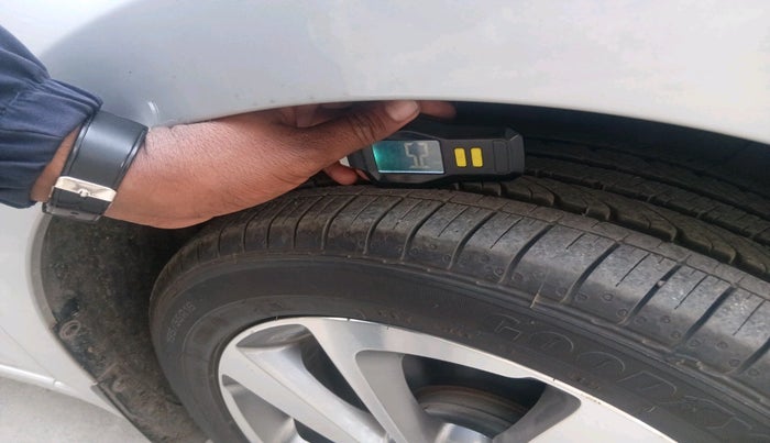 2016 Hyundai Elite i20 ASTA 1.2 (O), Petrol, Manual, 46,299 km, tyre