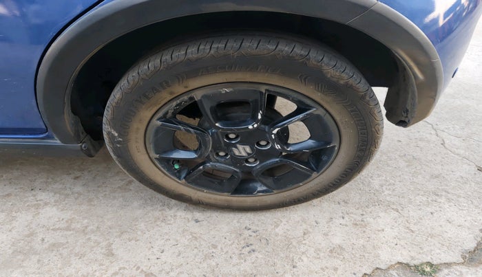 2017 Maruti IGNIS ALPHA 1.2, Petrol, Manual, 84,215 km, tyre