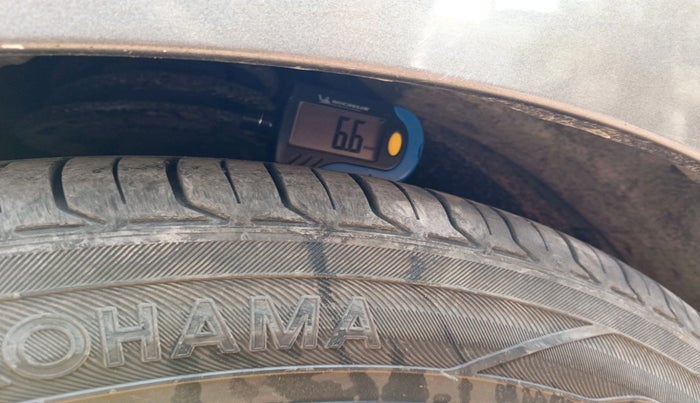 2021 Maruti Ertiga ZXI+ SHVS, Petrol, Manual, 36,773 km, tyre