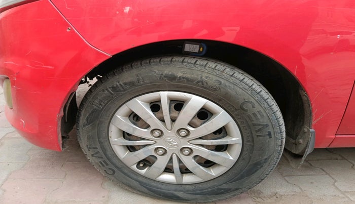 2013 Hyundai i10 MAGNA 1.2, Petrol, Manual, 66,527 km, tyre