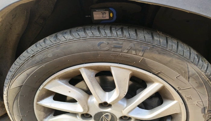 2016 Mahindra Kuv100 K8 D 6 STR, Diesel, Manual, 59,502 km, tyre