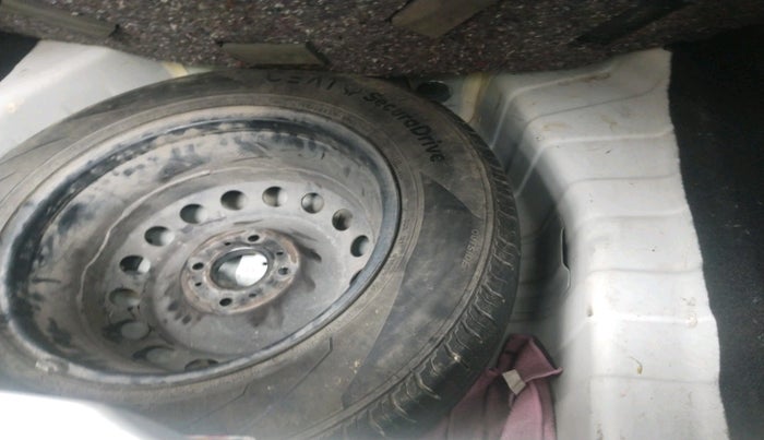 2023 Tata PUNCH PURE MT, Petrol, Manual, 43,088 km, tyre