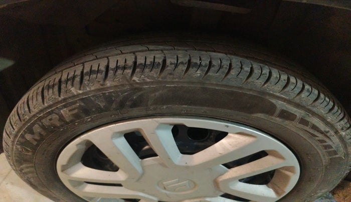 2019 Maruti Vitara Brezza VDI, Diesel, Manual, 1,08,626 km, tyre