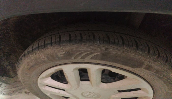 2019 Maruti Vitara Brezza VDI, Diesel, Manual, 1,08,626 km, tyre