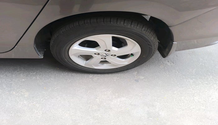 2014 Honda City 1.5L I-VTEC V MT, Petrol, Manual, 75,097 km, tyre