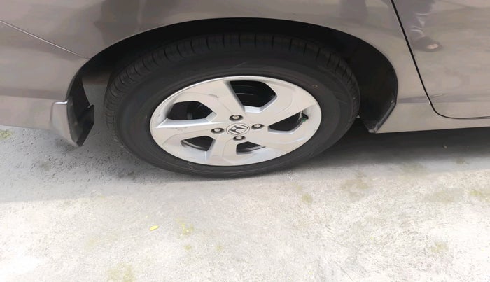 2014 Honda City 1.5L I-VTEC V MT, Petrol, Manual, 75,097 km, tyre