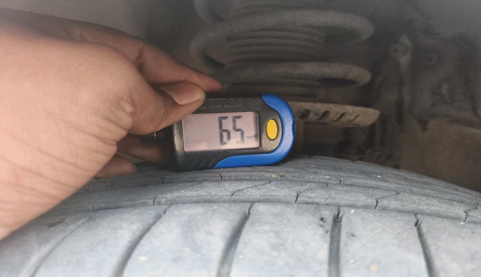 2017 Skoda Rapid STYLE 1.5 TDI, Diesel, Manual, 1,60,329 km, tyre