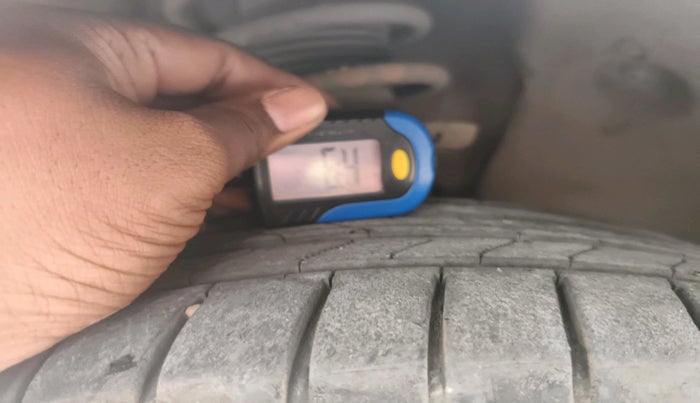 2017 Skoda Rapid STYLE 1.5 TDI, Diesel, Manual, 1,60,329 km, tyre