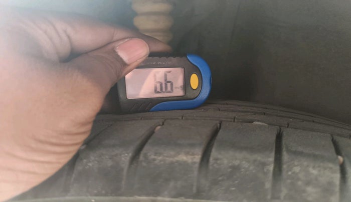 2017 Skoda Rapid STYLE 1.5 TDI, Diesel, Manual, 1,60,329 km, tyre