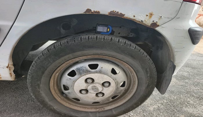 2013 Hyundai Santro Xing GL PLUS, Petrol, Manual, 1,46,162 km, tyre