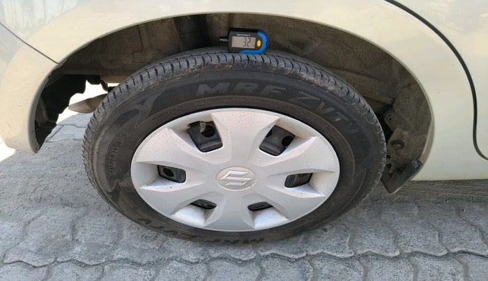 2019 Maruti New Wagon-R VXI 1.0 AMT, Petrol, Automatic, 31,473 km, tyre