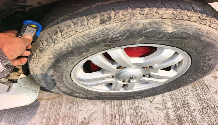 2012 Mahindra Scorpio VLX 2WD BS-III, Diesel, Manual, 74,526 km, tyre