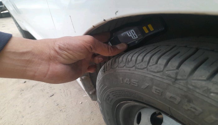 2014 Hyundai Eon D-LITE+, Petrol, Manual, 48,637 km, tyre