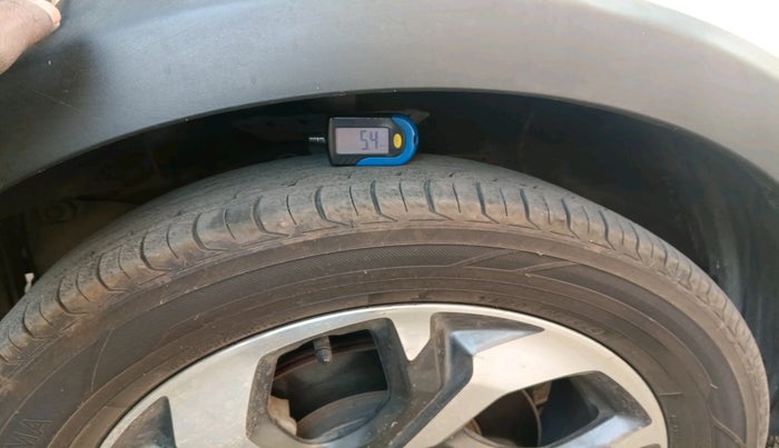 2017 Honda BR-V 1.5L I-VTEC VX, Petrol, Manual, 1,03,058 km, tyre