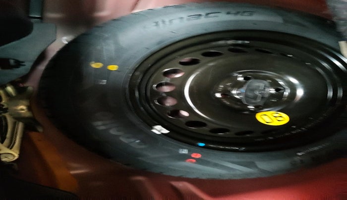 2022 Maruti Baleno ZETA 1.2 AGS, Petrol, Automatic, 37,119 km, tyre