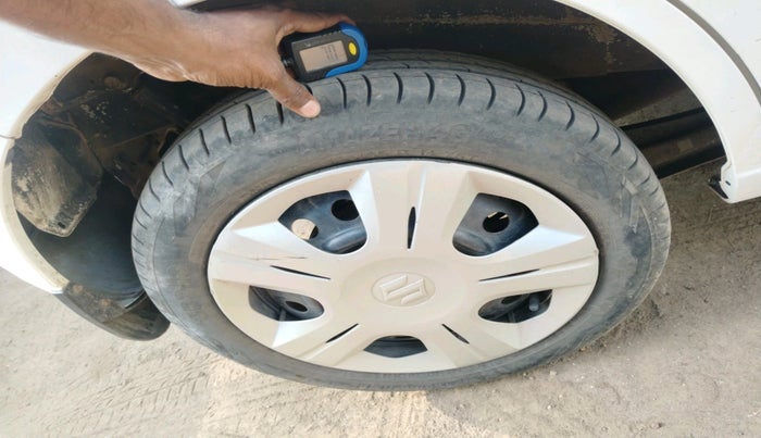 2015 Maruti Wagon R 1.0 VXI, Petrol, Manual, 36,226 km, tyre