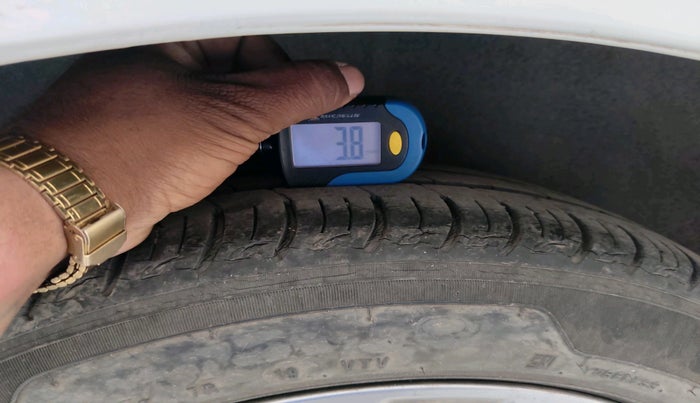 2018 Maruti Ciaz ALPHA  AT 1.4  PETROL, Petrol, Automatic, 42,935 km, tyre