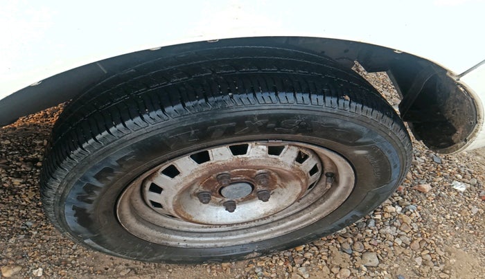 2012 Mahindra Quanto C4, Diesel, Manual, 1,21,768 km, tyre