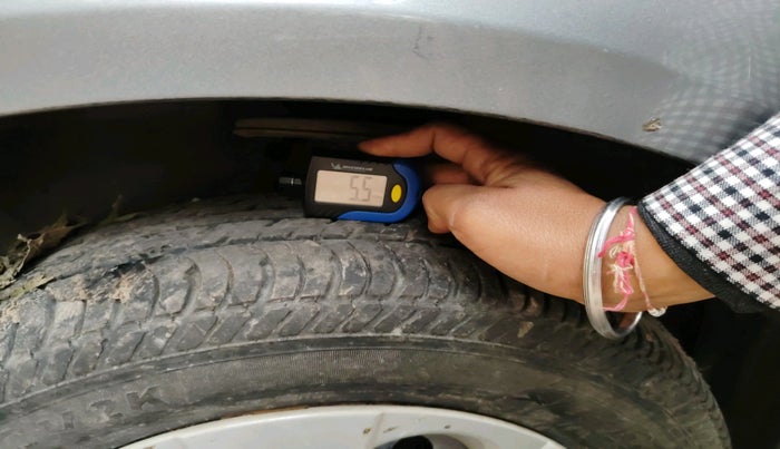 2011 Maruti Ritz VXI, Petrol, Manual, 1,00,001 km, tyre