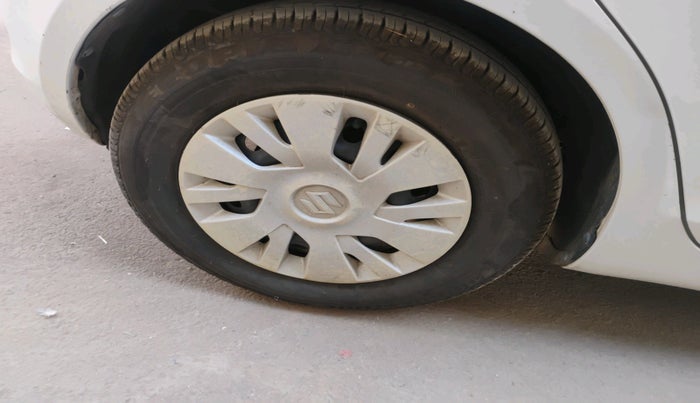 2014 Maruti Swift VXI, Petrol, Manual, 65,724 km, tyre