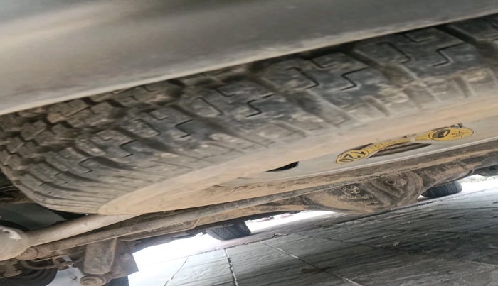 2017 Tata Hexa XT 4X4 7 STR, Diesel, Manual, 87,571 km, tyre