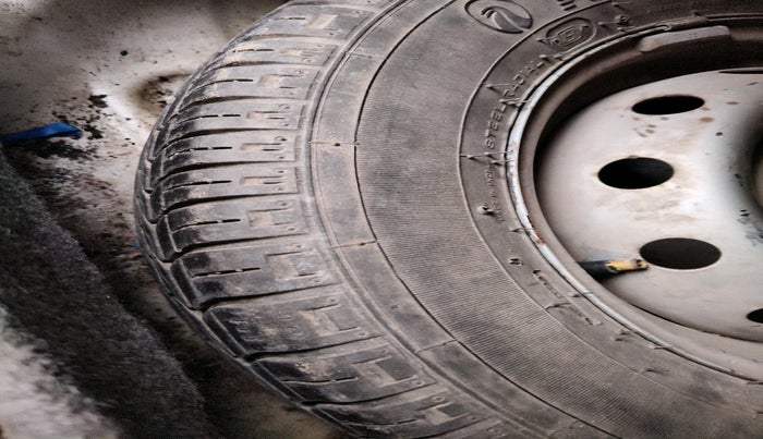 2011 Maruti Alto LXI, Petrol, Manual, 55,806 km, tyre