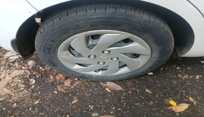 2019 Hyundai NEW SANTRO SPORTZ AMT, Petrol, Automatic, 13,993 km, tyre