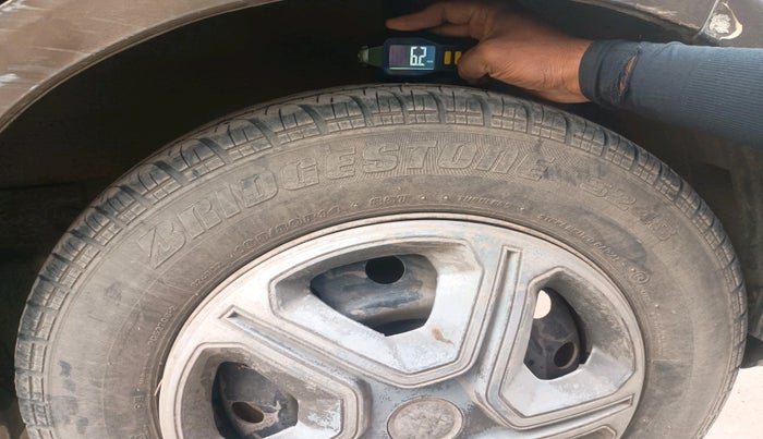 2012 Maruti Ritz VDI, Diesel, Manual, 99,459 km, tyre