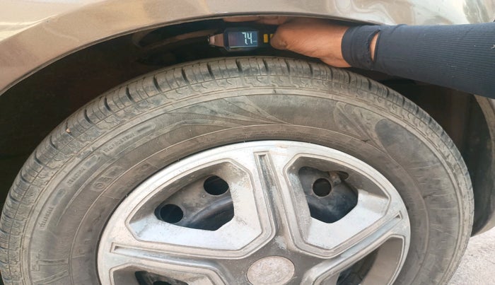 2012 Maruti Ritz VDI, Diesel, Manual, 99,459 km, tyre