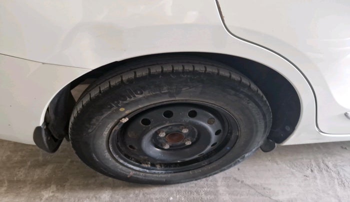 2019 Maruti Dzire VXI, Petrol, Manual, 59,243 km, tyre