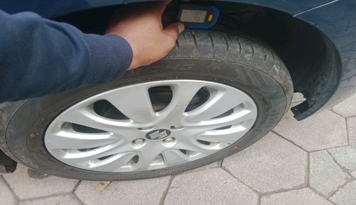 2015 Maruti Baleno ALPHA PETROL 1.2, Petrol, Manual, 38,539 km, tyre