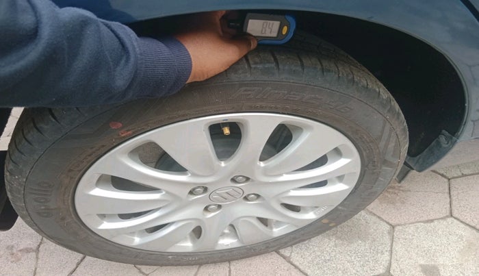 2015 Maruti Baleno ALPHA PETROL 1.2, Petrol, Manual, 38,539 km, tyre